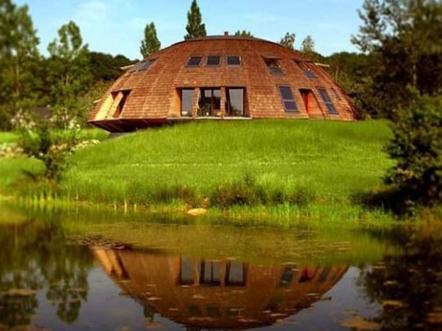 Une maison qui tourne avec le soleil (diaporama)