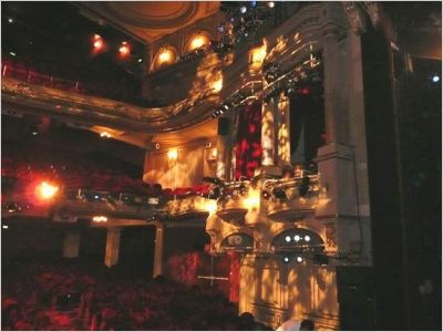 Th��tre Mogador