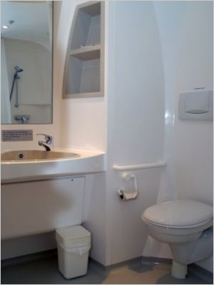 www.jumbohostel.com