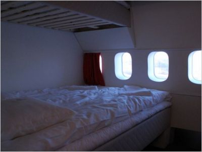 www.jumbohostel.com