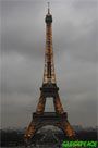 Consommation d?�nergie : la Tour Eiffel �teinte pendant 5 minutes