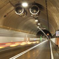 Tunnel Maurice-Lemaire : r�ouverture sur fond de s�curit� (diaporama)