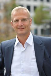 Le centre d'affaires : oui � la libert� 