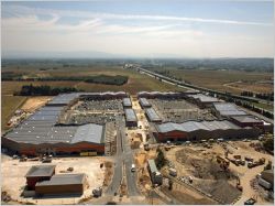 Centre commercial Outsign orange les vignes 