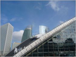 la defense