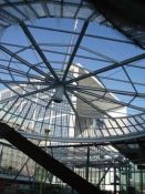 Deux verri�res g�antes se posent sur Les Quatre Temps