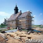 Une �glise d�plac�e pour faciliter des travaux d?extraction