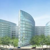 Eos Generali largue les amarres en bord de Seine (diaporama)