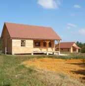 Un village de 55 maisons bois dans l�Yonne (diaporama)