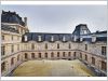 louvre