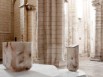 Un podium design dans une église romane du 11e siècle