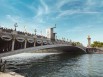 Un plongeoir de 12 mètres installé sur le pont Alexandre III 