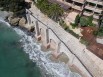 Sur le littoral varois, un escalier menant à la mer retrouve sa splendeur