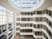 Un atrium monumental