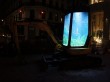 Une mini-pelle transform&eacute;e en maxi aquarium !