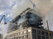 Un immeuble parisien en chantier ravagé par un ...