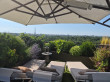 Une terrasse en toiture transform&eacute;e en une ...