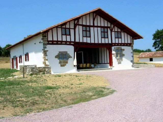 Maison A Renover Pays Basque Interieur | Ventana Blog
