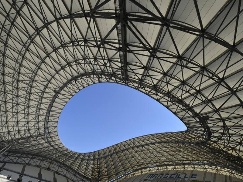 Coup d'envoi des travaux du Stade Vélodrome à Marseille (diaporama)