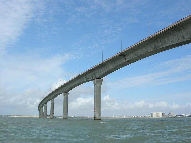 pont île de ré