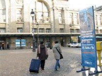 Paris&#160;: le parvis de la gare du Nord ...