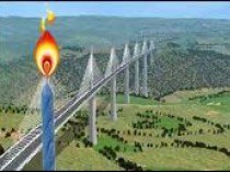 Première bougie pour le viaduc de Millau