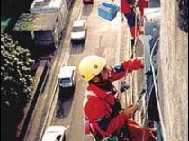 Alpiniste du bâtiment, un métier en pleine ...