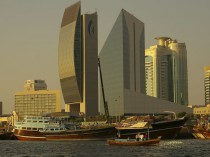 Abu Dhabi prête 10 milliards de dollars à Dubaï