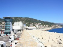 Vicat inaugure un silo à ciment sur l'île de ...