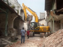 Des machines JCB pour venir en aide aux ...