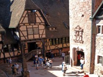 Début des travaux au château du Haut-Koenigsbourg