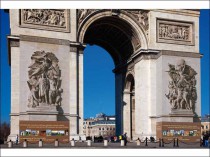 L'Arc de Triomphe s'offre une cure de jeunesse