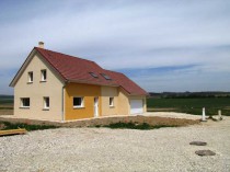 Des blocs en béton maçonné pour une maison BBC ...