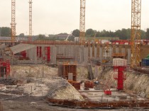 Les ouvriers du stade de Lille entament une ...