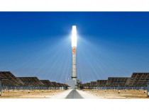 Une centrale solaire qui fonctionne la nuit