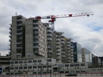 Léger fléchissement du moral dans le bâtiment ...