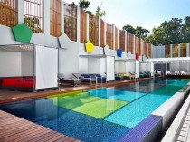 A Bali, un ovni pop à la Mondrian