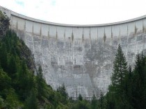 La France tarde à ouvrir ses barrages à la ...