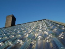Des tuiles en verre pour capter la chaleur solaire