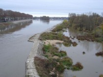 L'hydrolien fluvial débarque à Orléans