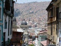 En Bolivie, le plus long téléphérique urbain du ...