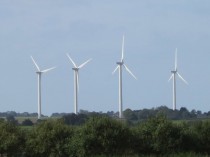 Un parc éolien ardéchois en financement ...