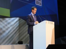 Manuel Valls table sur une reprise du secteur du ...