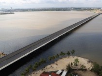 Inauguration du troisième pont routier d'Abidjan