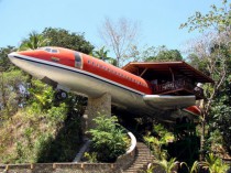 Une nuit dans... l'épave d'un Boeing 727