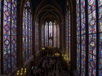 La Saint-Chapelle restaurée retrouve l'éclat de ...