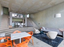 Visitez la première maison signée Philippe Starck