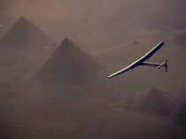 Solar Impulse achève son tour du monde, plein de ...