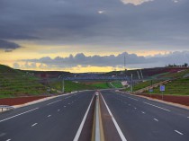 L'extension de l'autoroute de l'Avenir à Dakar ...