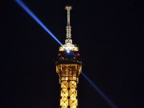 Le phare de la tour Eiffel éteint jusqu'au 10 ...